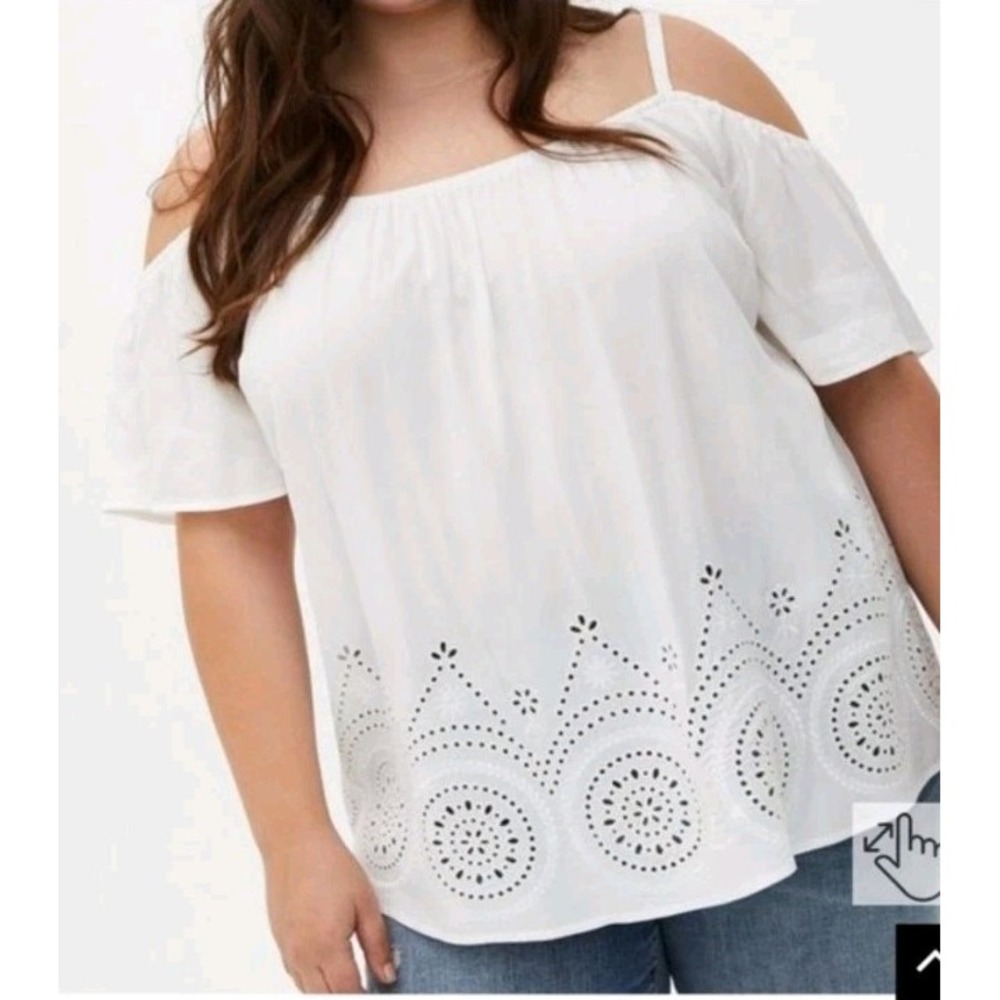 Torrid Challis Eyelet‎ Border Cold Shoulder White Top Women's Plus size 5X